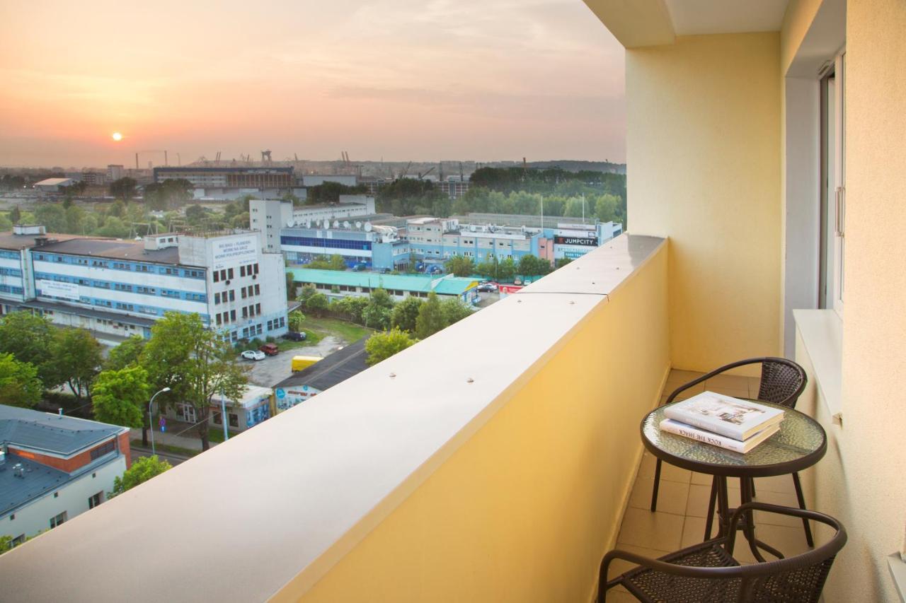 גדינייה Sun And Holidays Apartament Wladyslawa IV מראה חיצוני תמונה